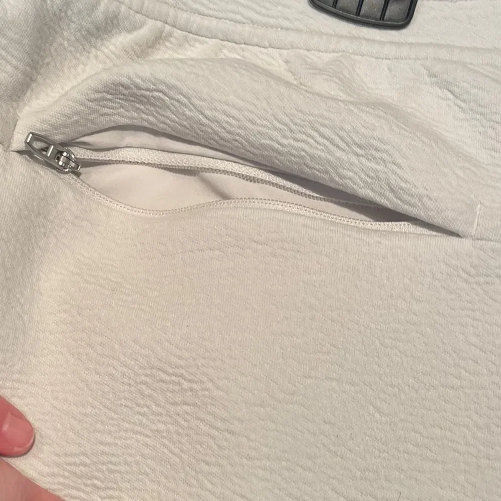 Lululemon Men’s Textured Spacer Classic-Tapered Pant Cream Bone XL